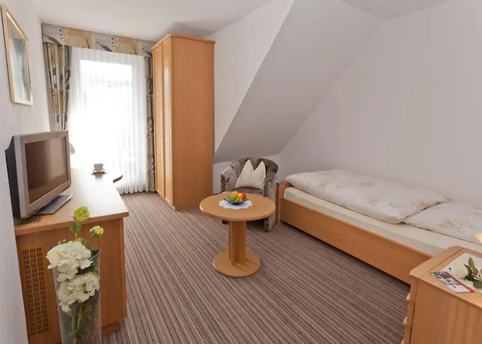 Gastehaus Behle-schaperken 3* فيلنغن